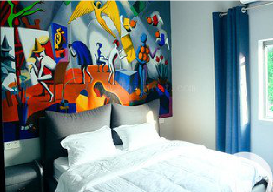 内乡对于酒店的墙体彩绘而言更注重哪些方面？