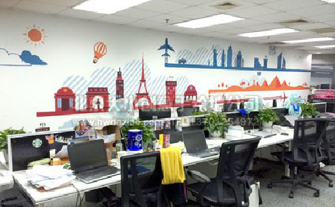 内乡教你设计办公室墙绘的方法。